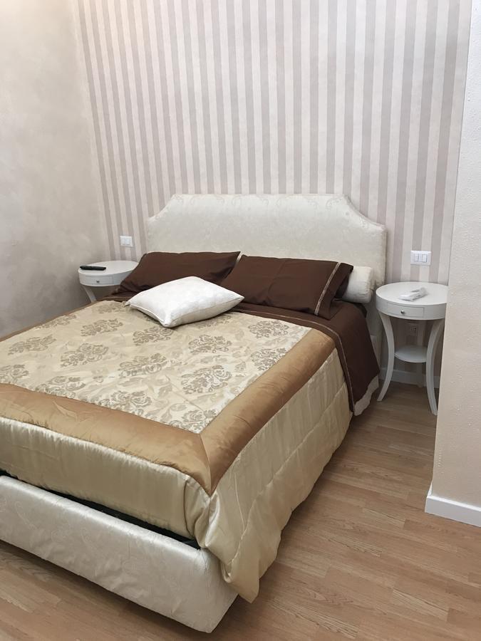 Donna Margharet Bed & Breakfast Crotone Exterior foto