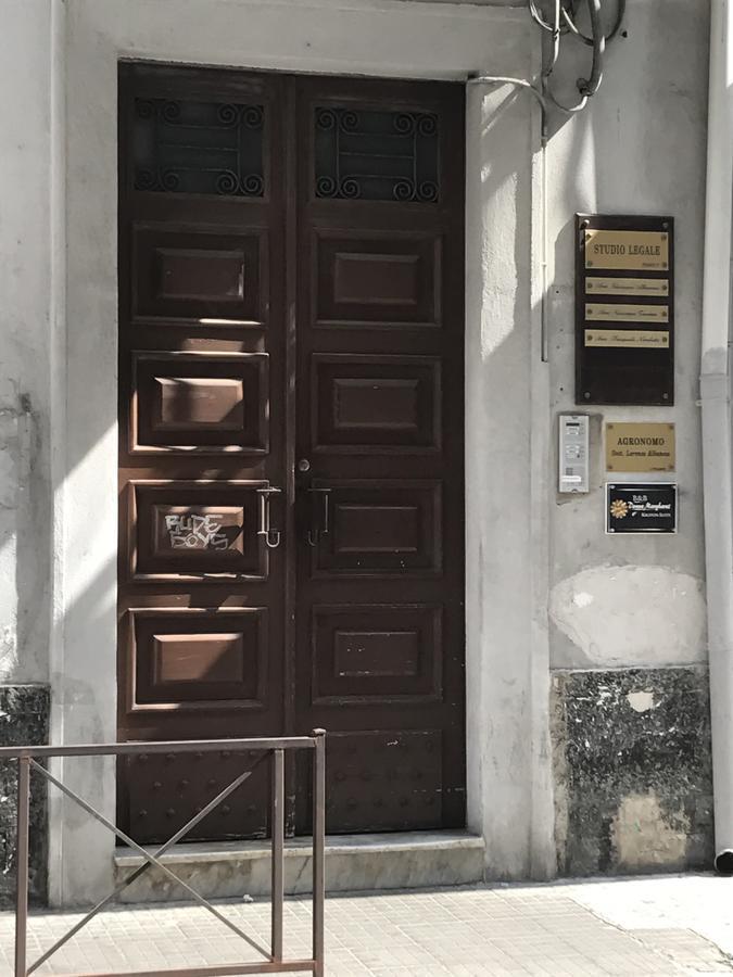 Donna Margharet Bed & Breakfast Crotone Exterior foto