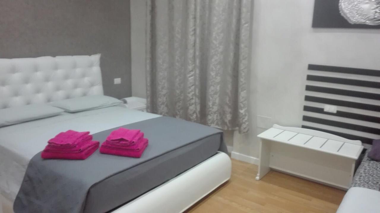 Donna Margharet Bed & Breakfast Crotone Exterior foto